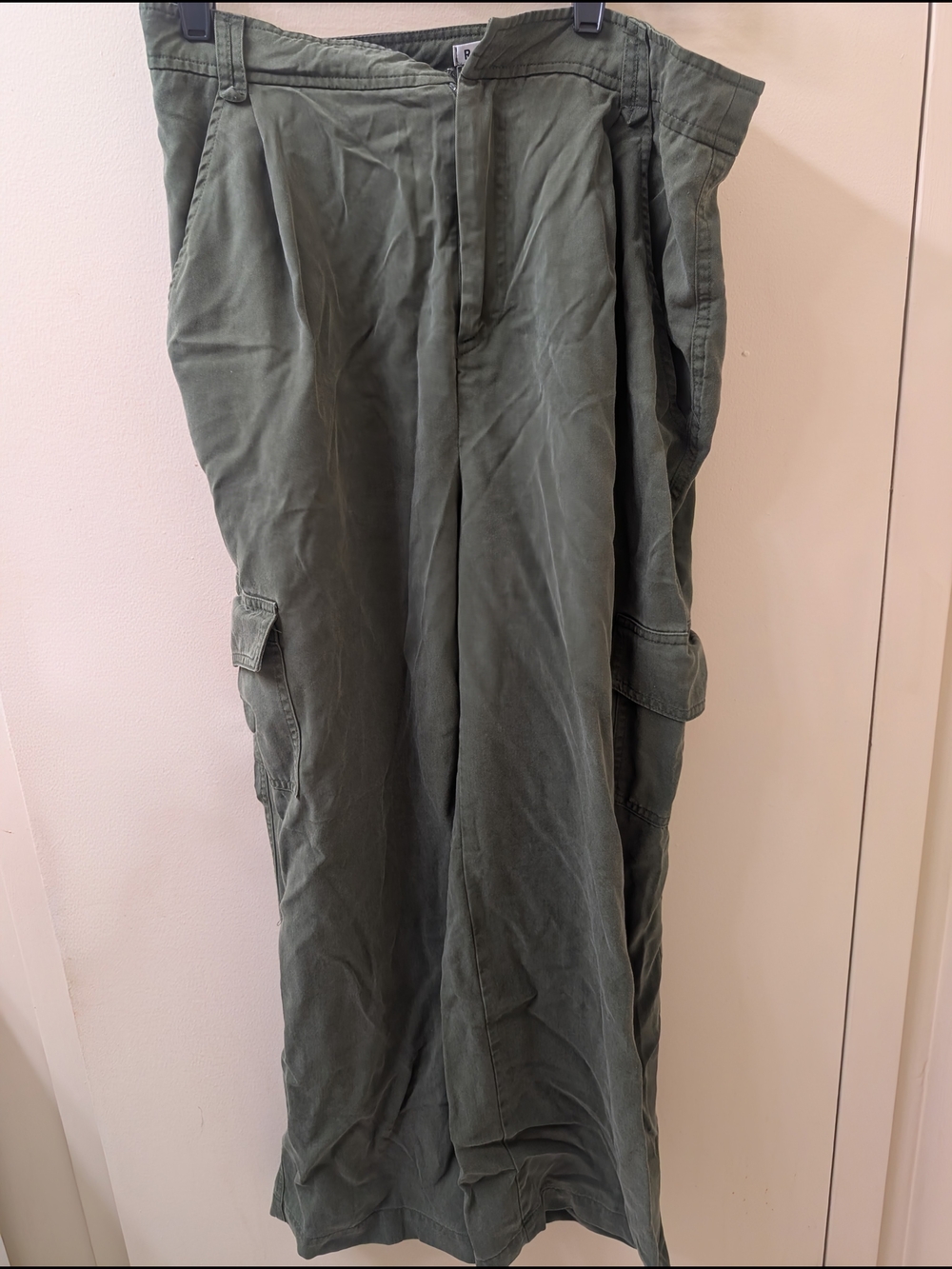 Reformation Cargo Pants in Olive Green